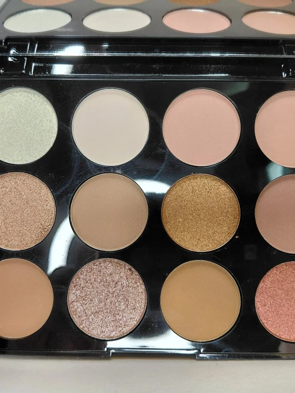 Laura Geller - Pinking of You - 12 Multi-Finish Eyeshadow Palette